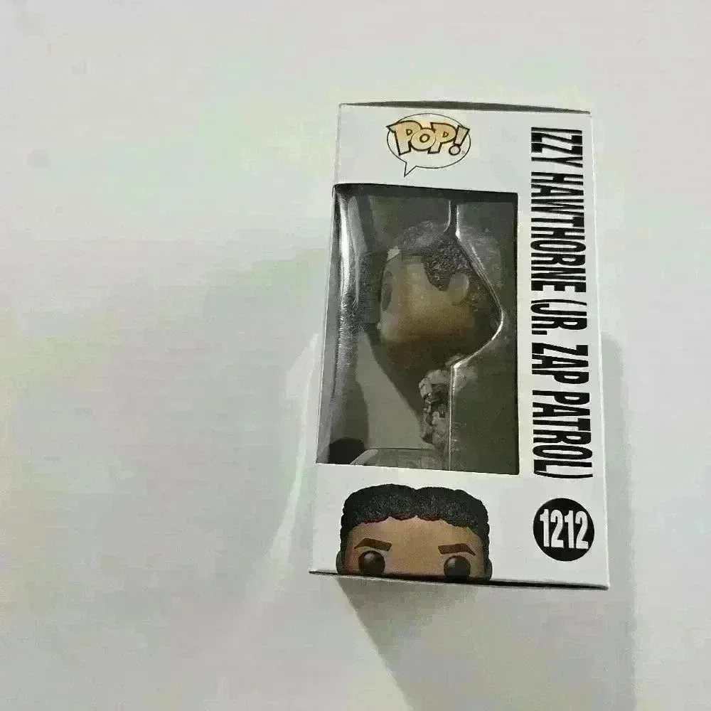 Lightyear lizzy FUNKO POP #1212 - Picture 3 of 4